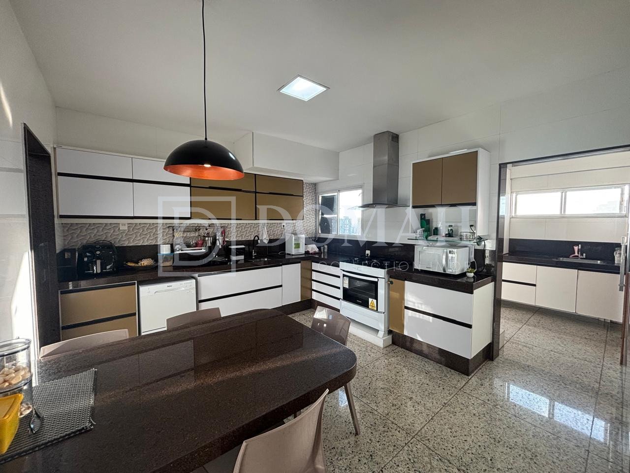 Foto 14 do imóvel Espetacular cobertura plana no bairro de Fatima