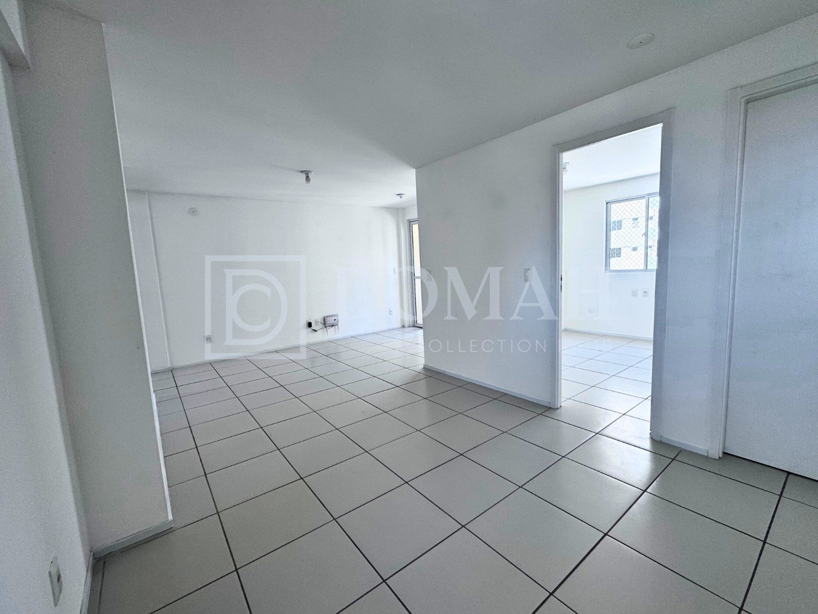 Foto 10 do imóvel Apartamento Exclusivo Frente à Praça no Parque Del Sol | 73 m² - Portal de Ávila