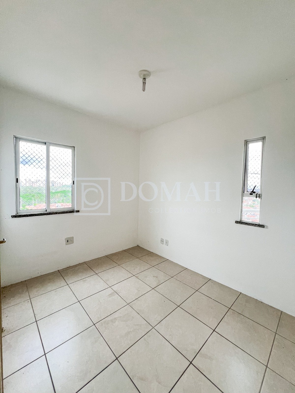 Foto 11 do imóvel Apartamento três quartos no Dionísio Torres