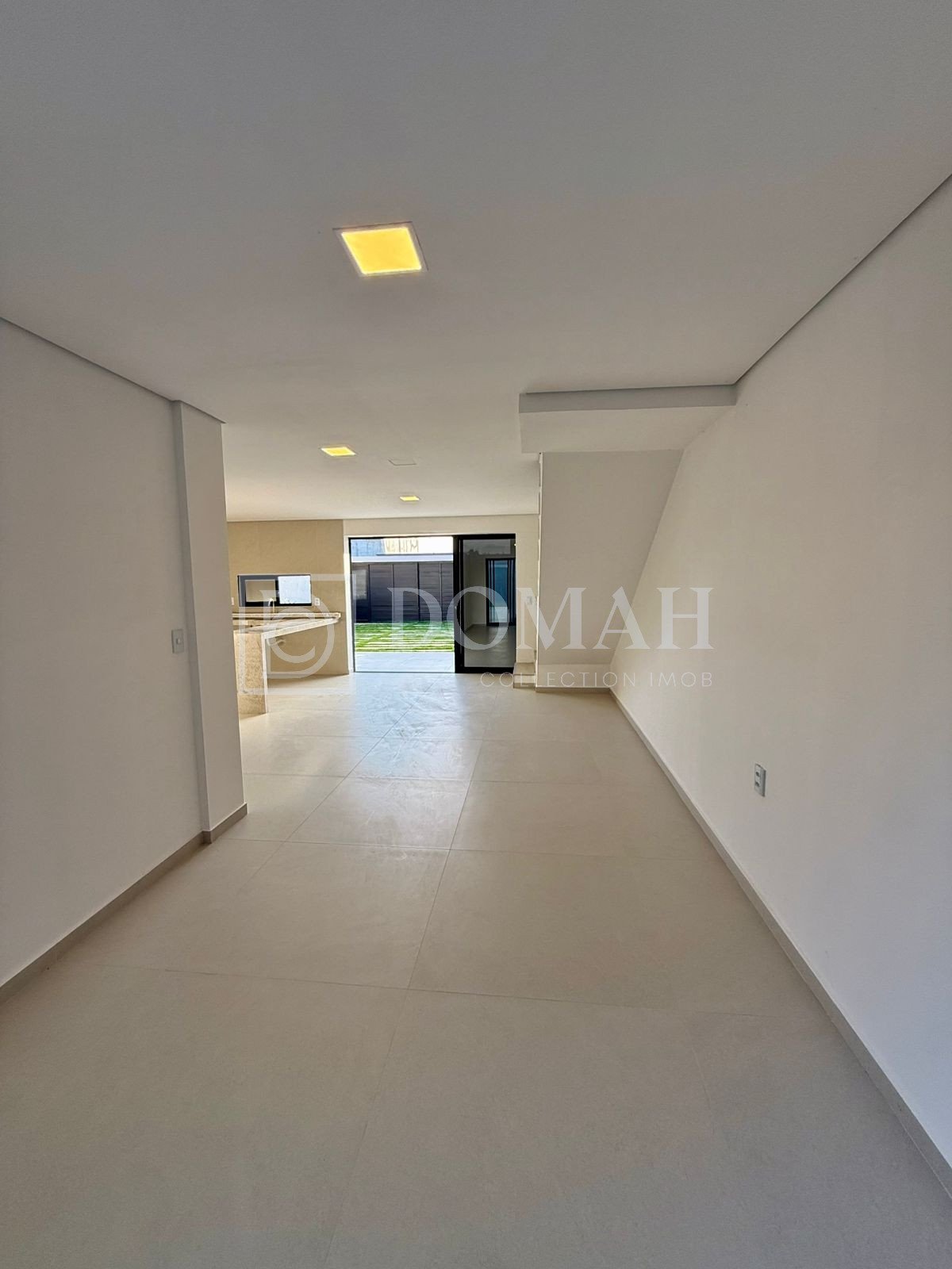 Foto 6 do imóvel Casa duplex em rua privativa