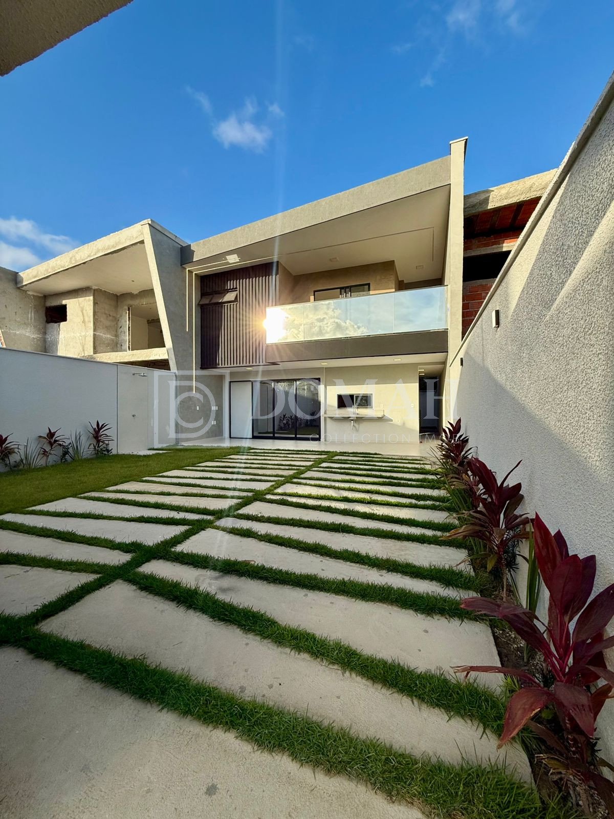 Casa duplex em rua privativa - Foto 1