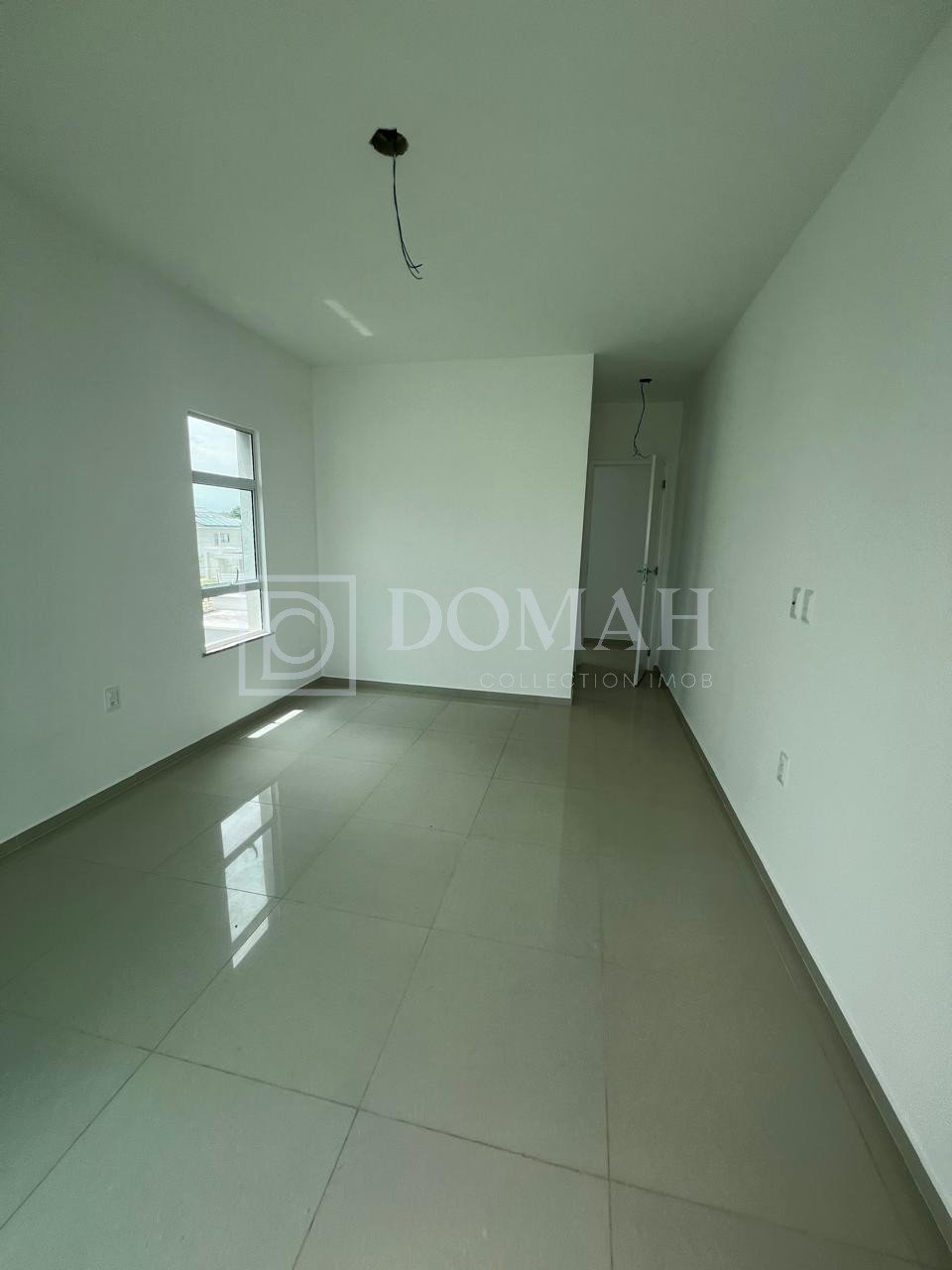 Foto 15 do imóvel Casa Duplex em Condomínio no Eusébio com três suítes