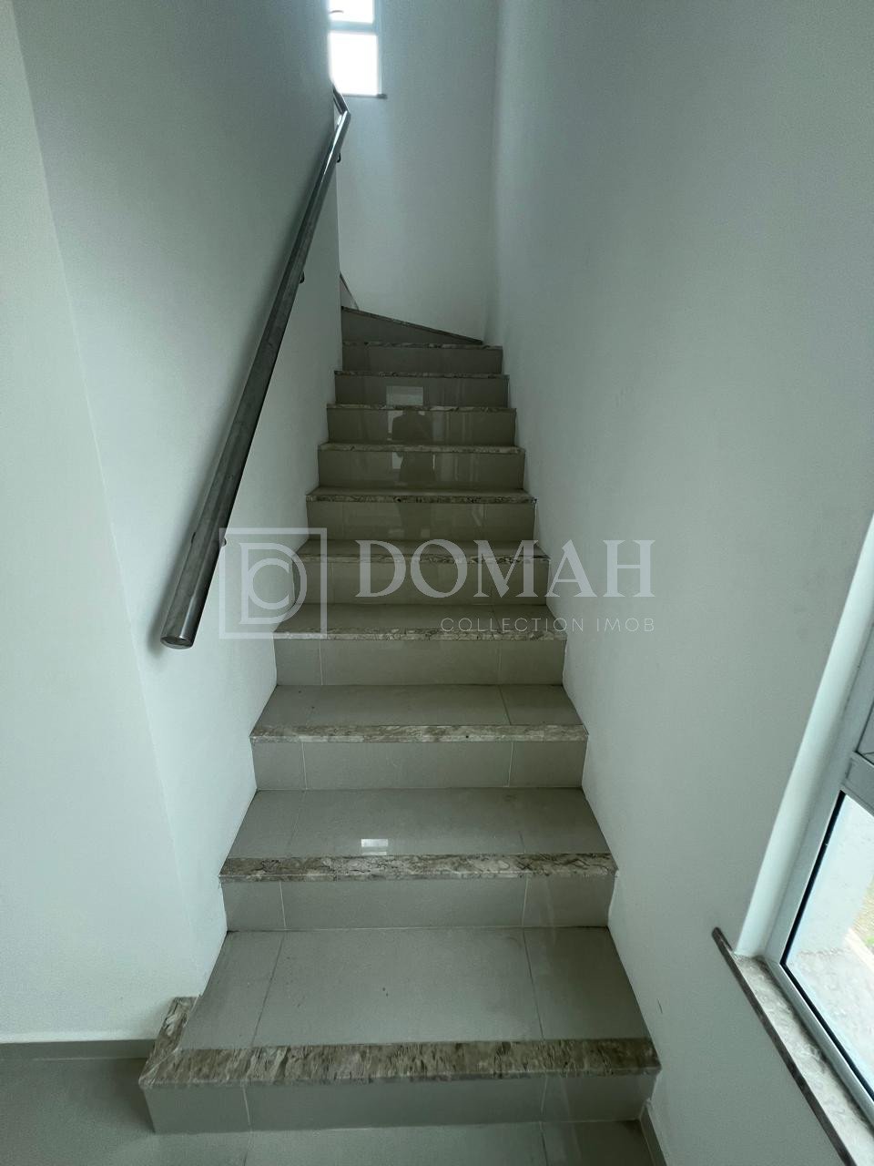 Foto 22 do imóvel Casa Duplex em Condomínio no Eusébio com três suítes