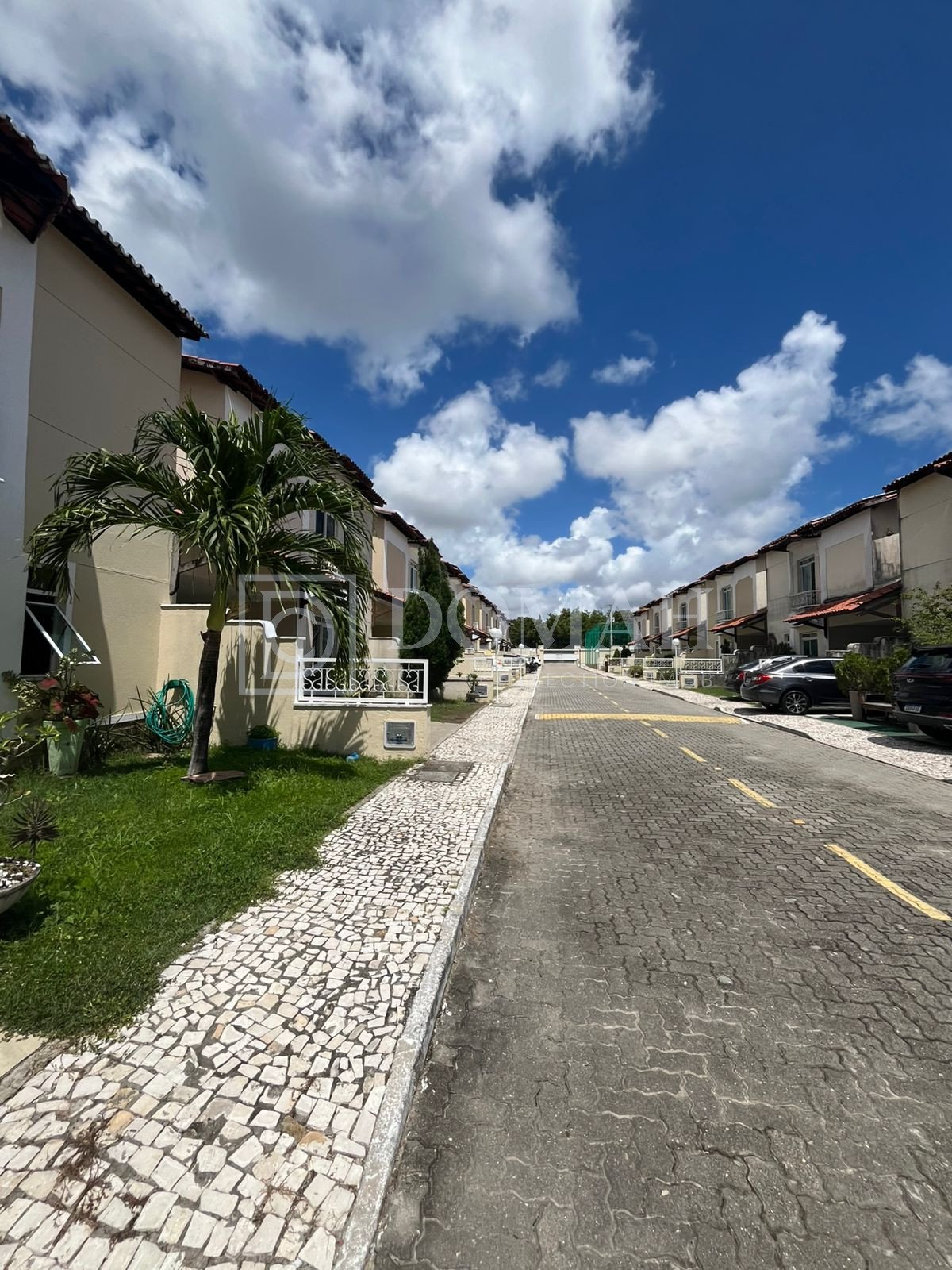 Foto 9 do imóvel Casa Duplex em Condomínio Exclusivo no Eusébio.