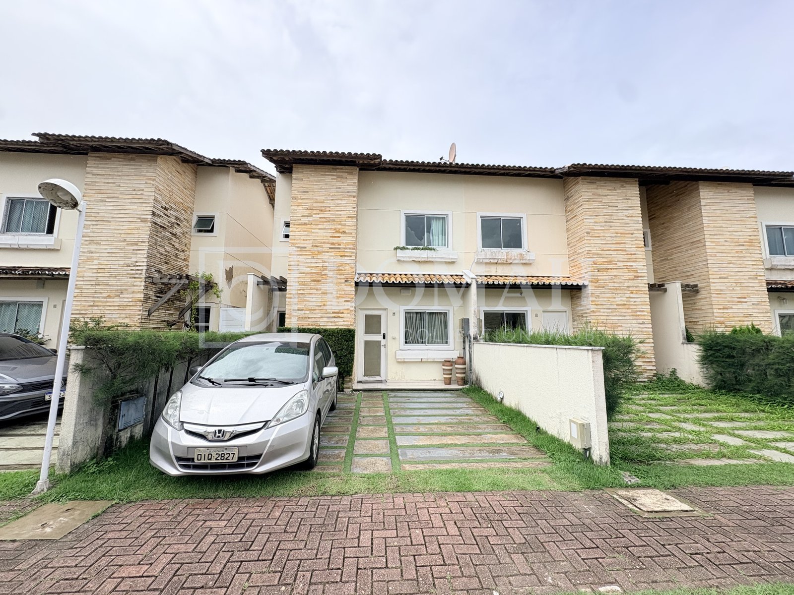 Casa duplex porteira fechada no Eusébio - Foto 1