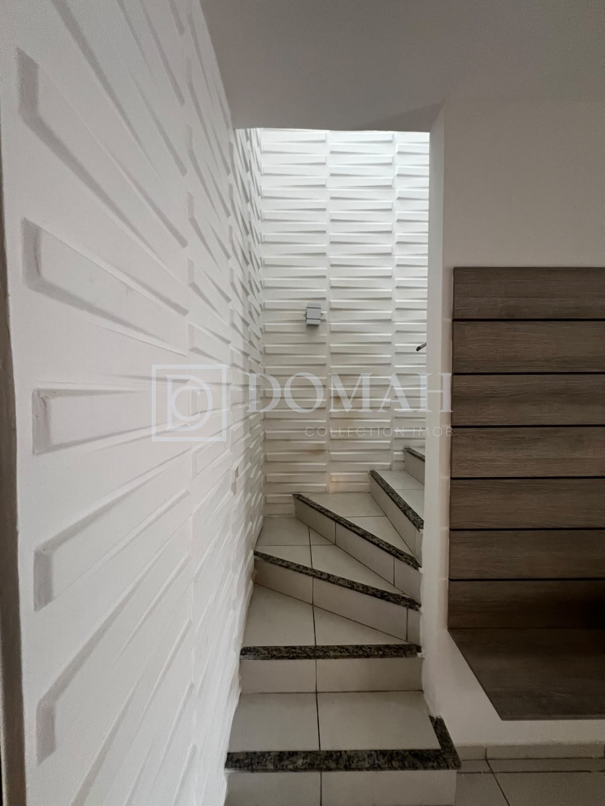 Foto 7 do imóvel Casa Duplex em Condomínio Eusébio