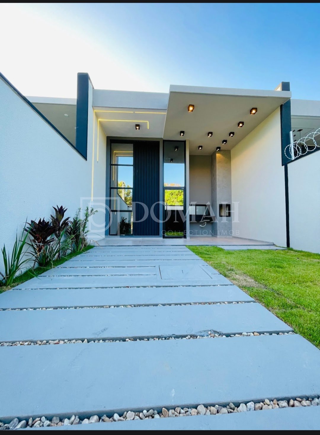 Casa plana com 3 Suítes no Eusébio pronta p/morar. - Foto 1